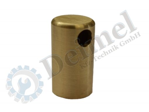 Wasserrohr, Motorblock Steyr Baureihe 13 mit Bohrung vorne