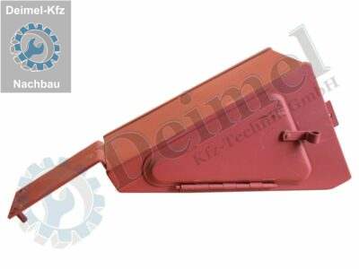 Metallkasten aus Blech mit einer Klappe, rot grundiert, Werkzeugkasten Steyr Traktor Typ 80, 84, 86