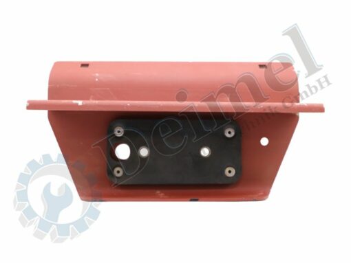 Leuchtenhalter am Kotflügel vorne links für Steyr Type 190, Blech grundiert mit Gummihalterung